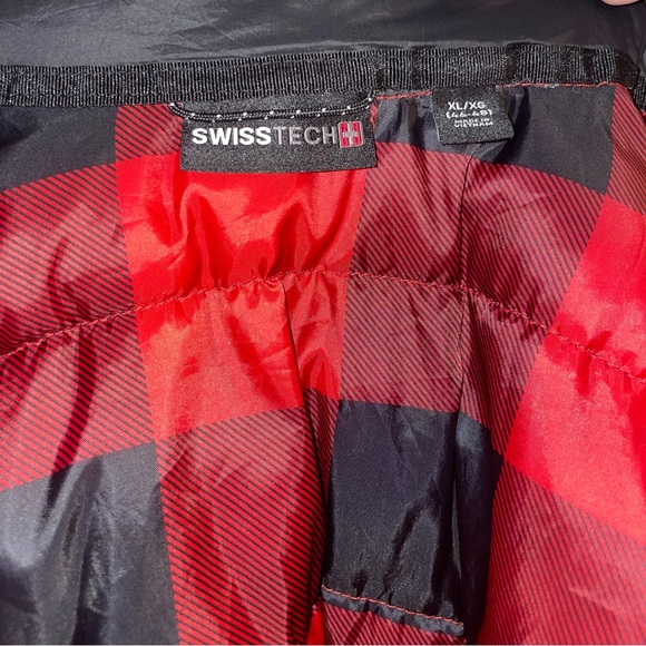 SwissTech puffer jacket - Picture 2 of 3